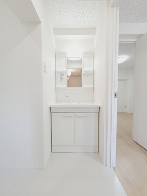 【独立洗面台】 | サンコーポラス東出雲Ⅱ