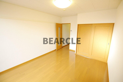 【洋室】 | レオパレスブル瀬田