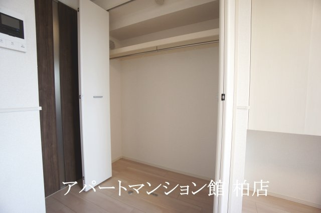 エレガントカーサⅢの収納