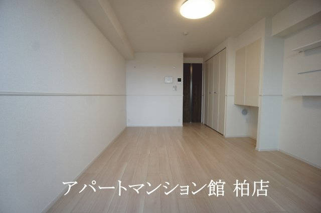 エレガントカーサⅢの寝室