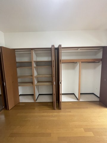 セントアミール南久宝寺の収納|(参考)同マンション同間取り他部屋の写真