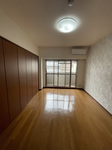 セントアミール南久宝寺の洋室|(参考)同マンション同間取り他部屋の写真