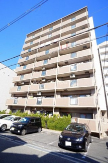 【外観】 | 【2WAYアクセスOK♪平成8年築☆】ローン返済目安：月々約59658円（頭金0円、変動金利0.625％、返済期間35年、ボーナス払い無しで試算しています）