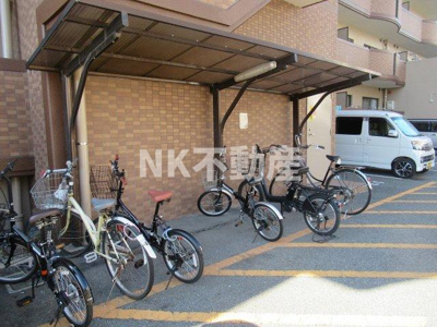 【その他共用部分】 | ヴィルヌーブ・ソシア（吉田賃貸） | 駐輪場です