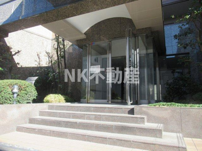 【エントランス】 | ヴィルヌーブ・ソシア（吉田賃貸） | 落ち着いたエントランスです