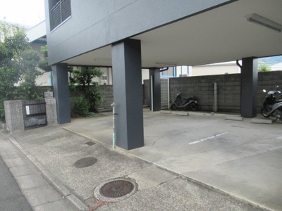 【駐車場】 | カサ　デ　ビエネスタール（吉田賃貸） | 空きはご確認下さい