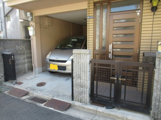 【エントランス】 | 清潔なエントランスです