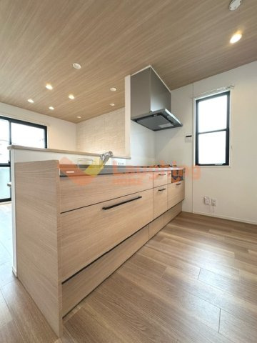 コーポアゼリアのキッチン|お料理しやすいキッチンです