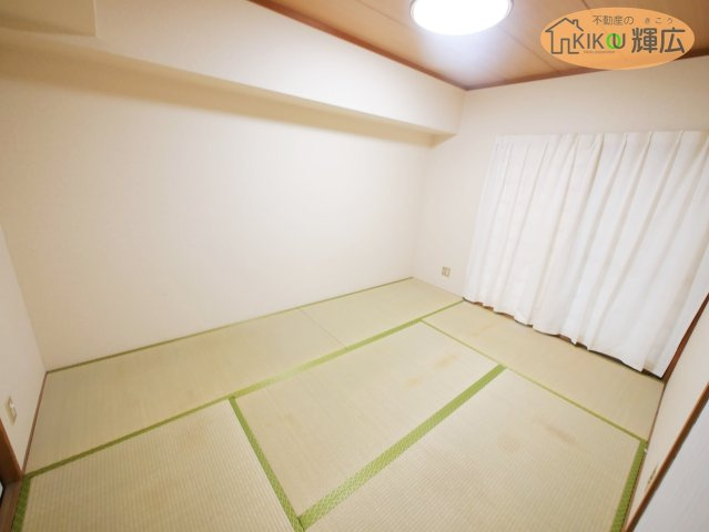朝日プラザ佃町の和室
