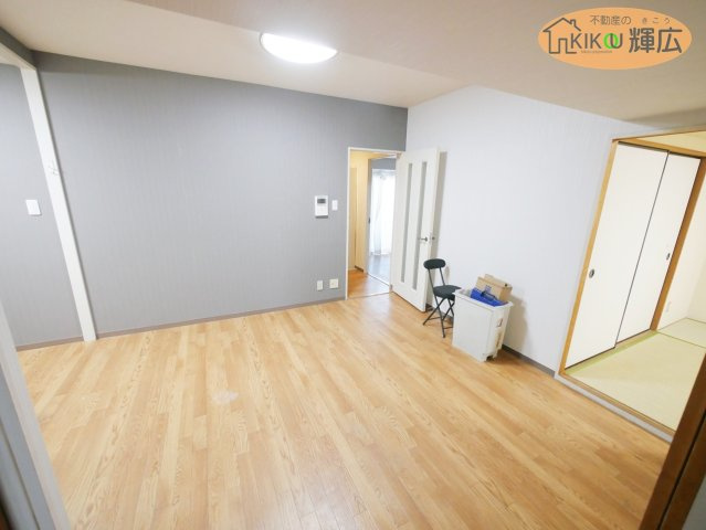 朝日プラザ佃町の居間・リビング