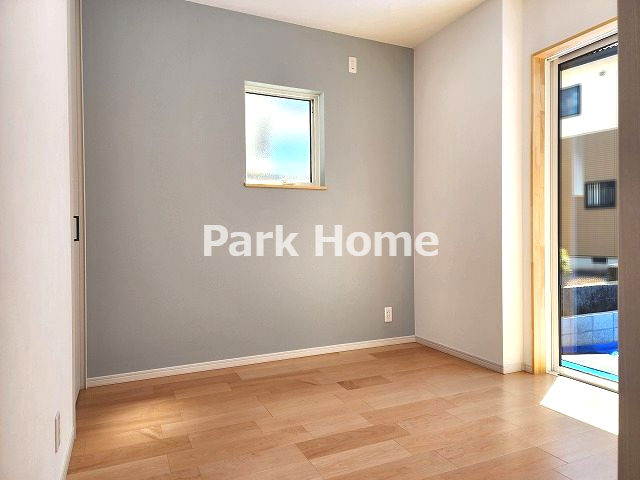 高知市薊野西町2丁目 戸建ての洋室|１F：4.5洋室