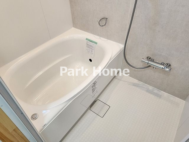 高知市薊野西町2丁目 戸建ての浴室