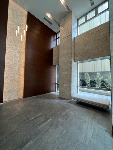 デュオヒルズ福井駅前(投資)のエントランス