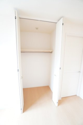 【収納】 | ハイツ クリノン | 6.0帖洋室 収納