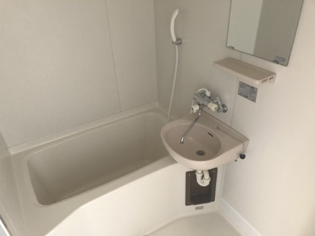 コーポ蜂屋の浴室