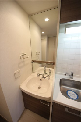 【独立洗面台】 | プレサンス心斎橋ラヴィ