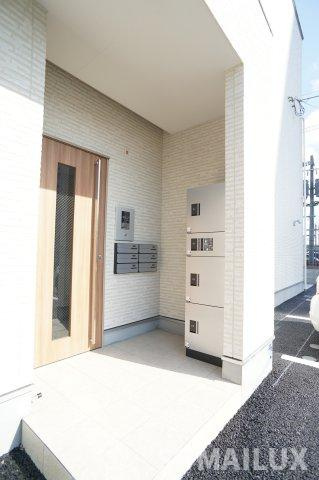 熊本市西区島崎２丁目のアパートのエントランス