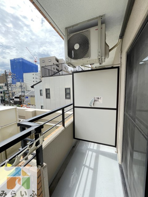 【バルコニー】 | ランドハウスチクサステーション