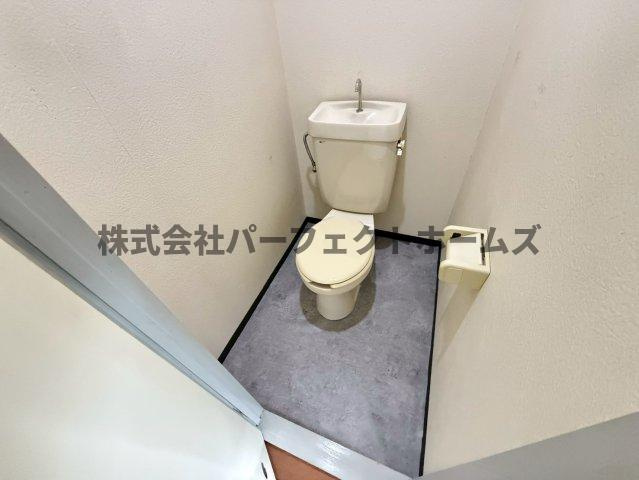 サンライズ枚方のトイレ|ゆったりとした空間のトイレです