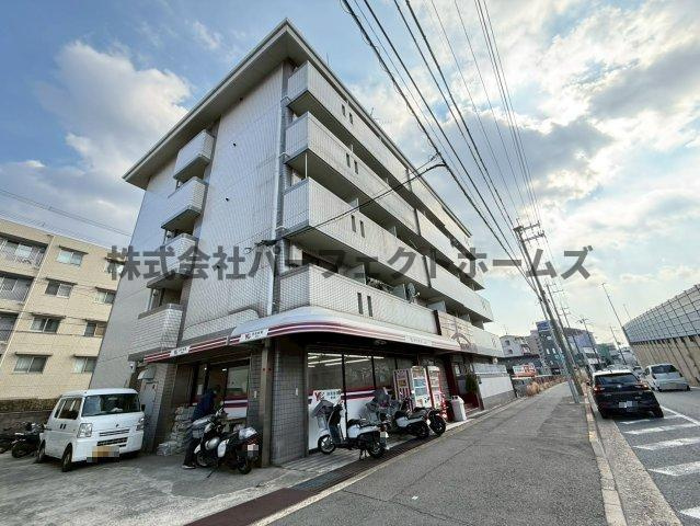 サンライズ枚方の外観|外観もきれいです