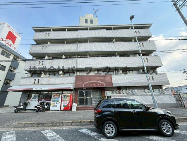 サンライズ枚方の外観|おしゃれな外観です