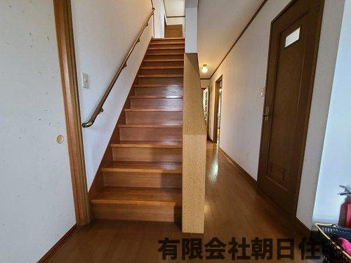 【内装】 | 東忌部町中古戸建 | 明るい色調の室内です