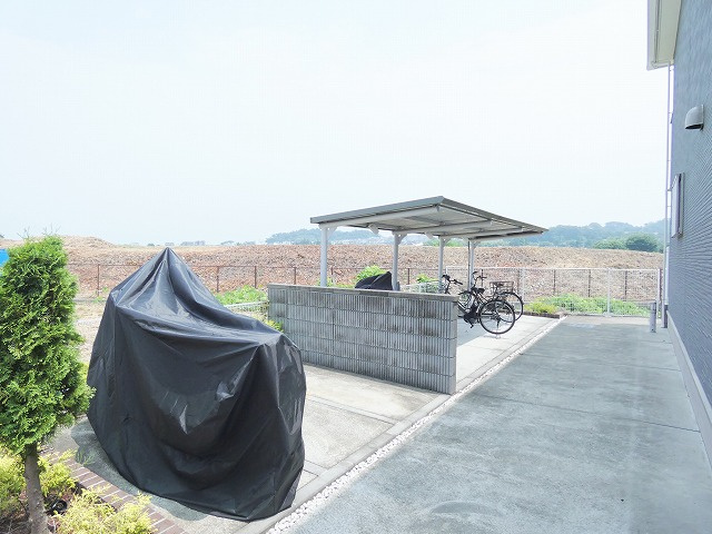 ブリーズの駐車場