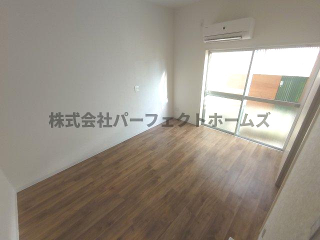 池田新町戸建て　賃貸の洋室|広々とした洋室です