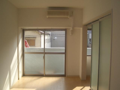 【洋室】 | エクセルシア天神橋