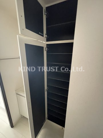 レオンコンフォート新梅田Ⅱの収納|大きなものも収納できそうです