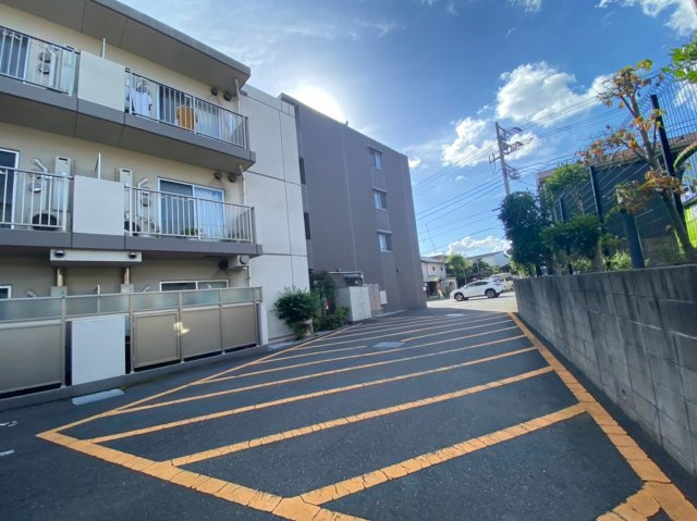 パークアクシス西船橋の駐車場