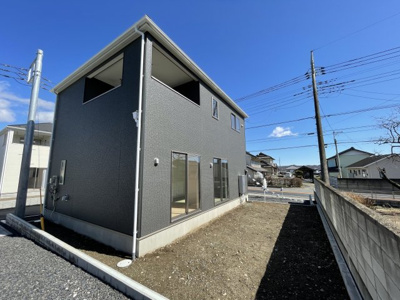 【外観】 | 太田市大原町　新築住宅 | 明るい日差しの入る【4号棟】