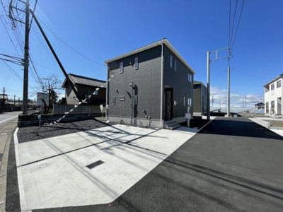 【駐車場】 | 太田市大原町　新築住宅 | 3台並列駐車可能な駐車場です☆