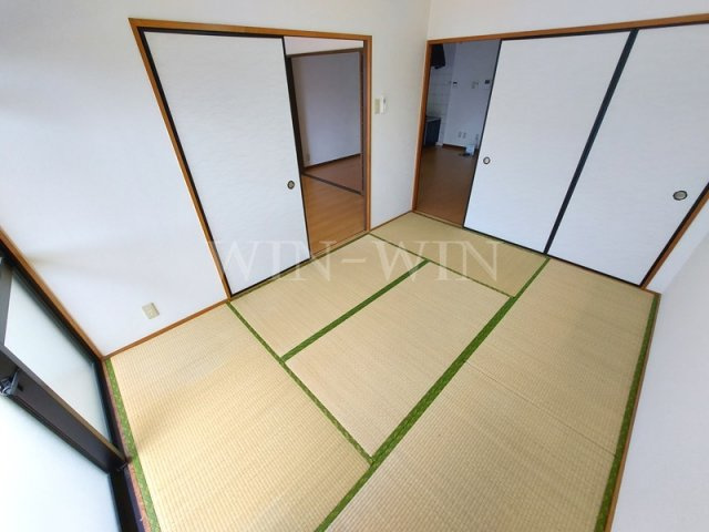 杉浦マンションの寝室