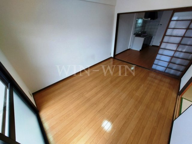 杉浦マンションの寝室