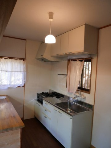 ニューパークひるが野①木造2階建のキッチン