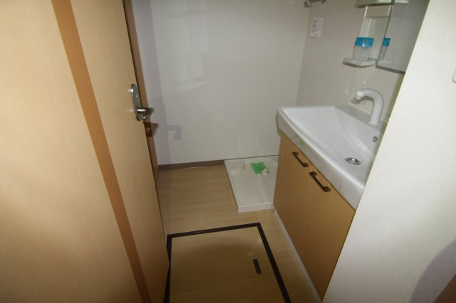 コンフォール日吉|※同タイプ別部屋の参考写真になります