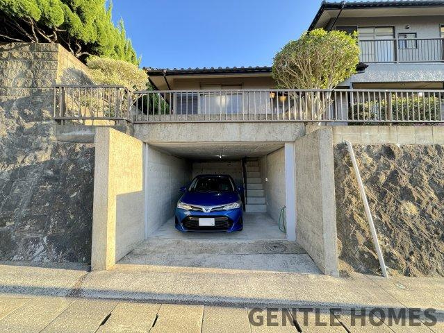 宗像市自由ヶ丘の駐車場