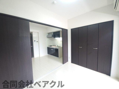 【寝室】 | ベラジオ京都壬生ウエストゲート | 落ち着いた色調の寝室です