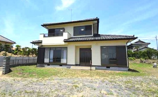 山武市松尾町八田　中古戸建の外観|一条工務店施工 敷地約388坪 ５SLDK 食洗器付き 内外装リフォーム済み令和5年2月 