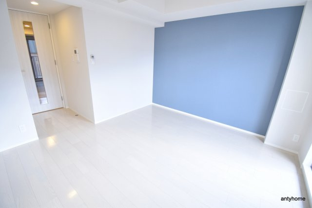 BPRレジデンス江坂　仲介手数料無料の居間・リビング