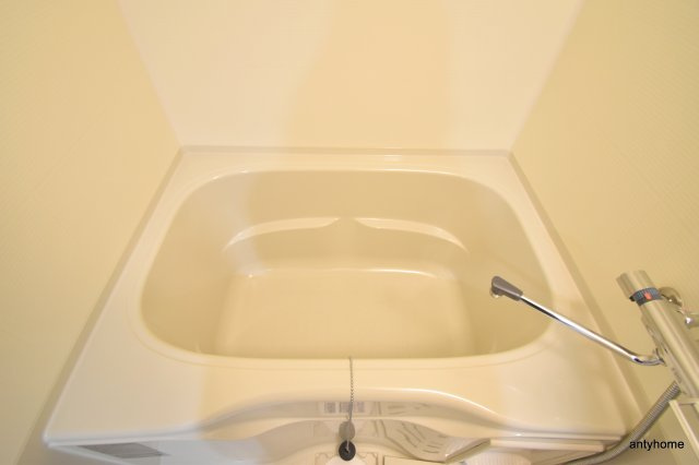 BPRレジデンス江坂　仲介手数料無料の浴室