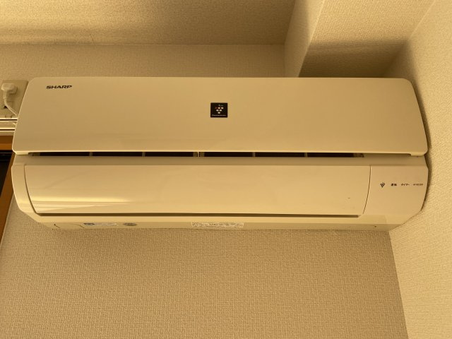 サニーヒル御井Ⅱの内装|明るい色調の室内です