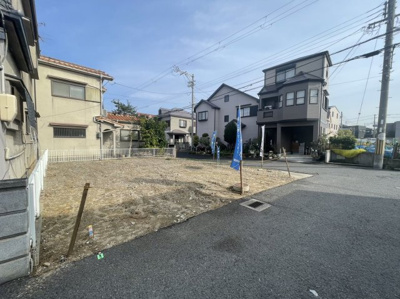 【前面道路含む現地写真】 | 八木北小・東南角地・建築条件なし・更地渡し・岸和田市下池田町3丁目 | 前面道路含む現地写真です