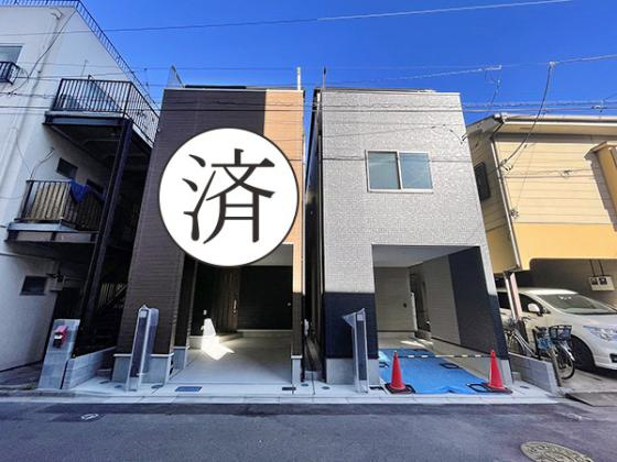 新築戸建（川崎市幸区塚越2丁目）の外観|新築戸建　JR南武線「矢向」駅 徒歩9分　2SLDK　2023年6月築　　駐車スペース   フラット35S利用可　完成物件　　