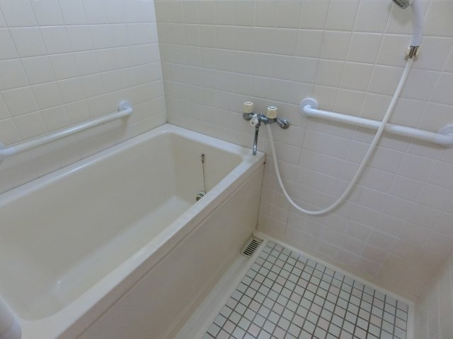 クロノス拝島町Northの浴室|※別部屋のイメージ写真です。