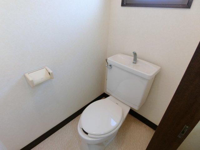 クロノス拝島町Northのトイレ|※別部屋のイメージ写真です。