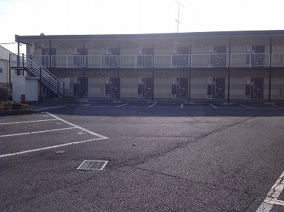 【駐車場】 | レオパレスカスカータSYⅡ | 画像9