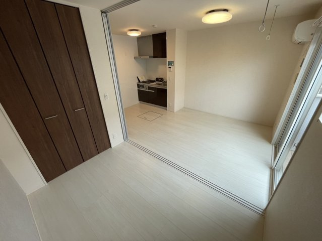 【洋室】 | 勝山A