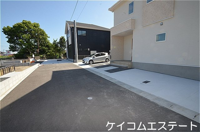 新築住宅　中間市上底井野8号棟の前面道路含む現地写真|現地写真